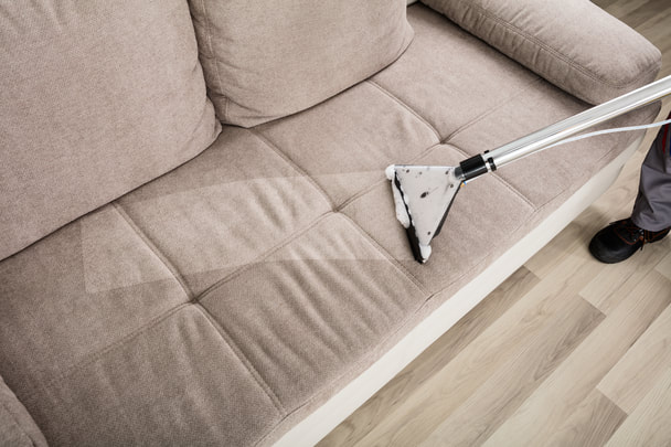 Couch cleaning Santa Barbara show difference in upholstery color after steam cleaning
